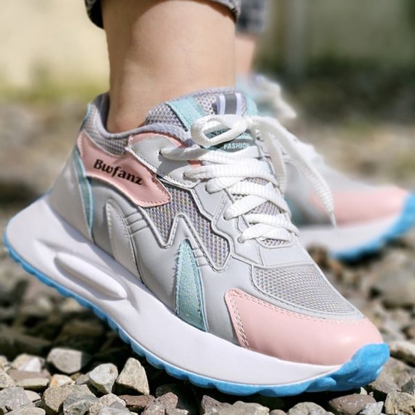 کتونی آبی صورتی بندی