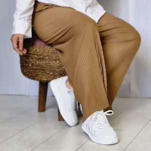 شلوار دامنی پلیسه