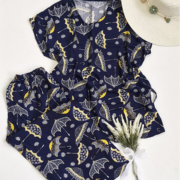 ست تیشرت شلوارک نخی طرحدار