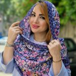 شال پلیسه گل رنگی
