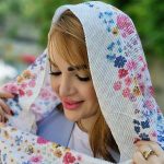 شال پلیسه گل رنگی