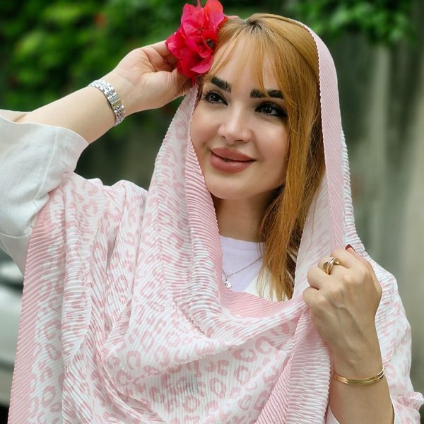 شال پلیسه سفید صورتی