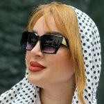 عینک آفتابی دسته مثلثی طلایی