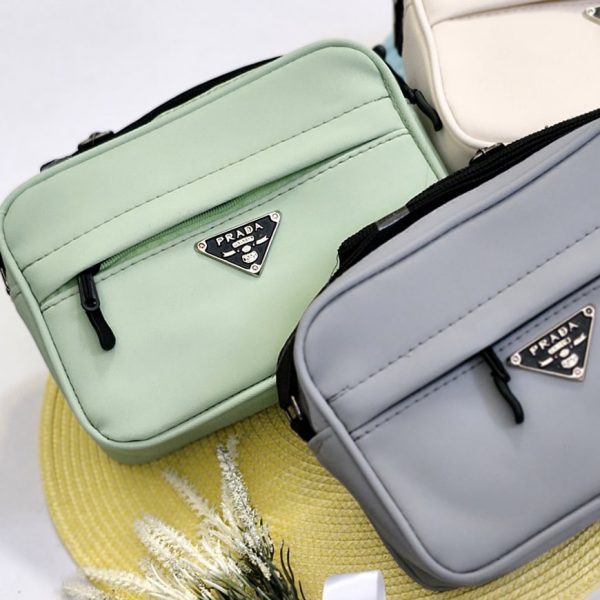 کیف دوشی برزنتی پرادا