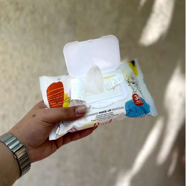 دستمال مرطوب - مانتو پاتریس رشت