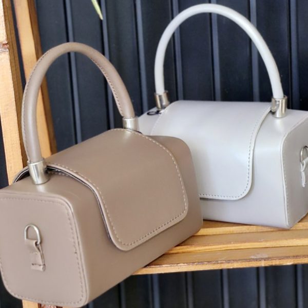 کیف صندوقی چرم