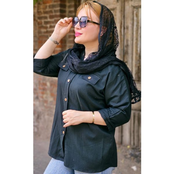 مانتو مشکی دکمه چوبی