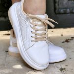 کتونی مک کوین کرم سفید