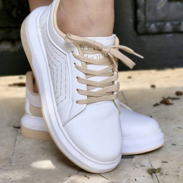 کتونی مک کوین کرم سفید