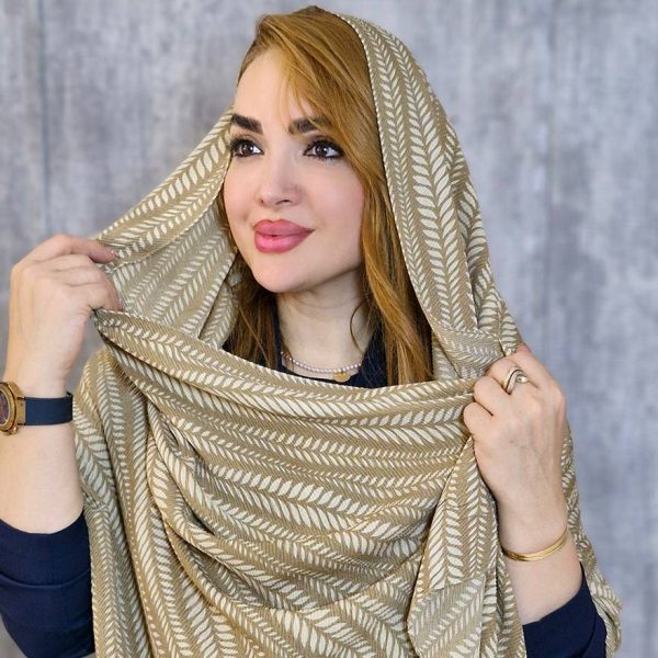 شال طرح برگ ریز