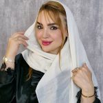 روسری نخی منگوله دار