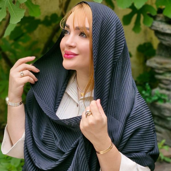 شال پلیسه رنگی