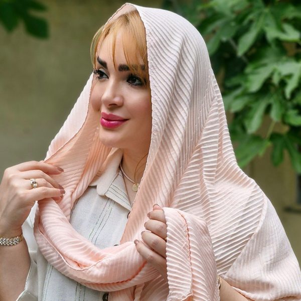 شال پلیسه رنگی