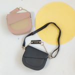 کیف دوشی نیم دایره چرم رنگی