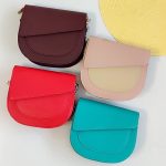 کیف دوشی نیم دایره چرم رنگی