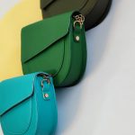 کیف دوشی نیم دایره چرم رنگی