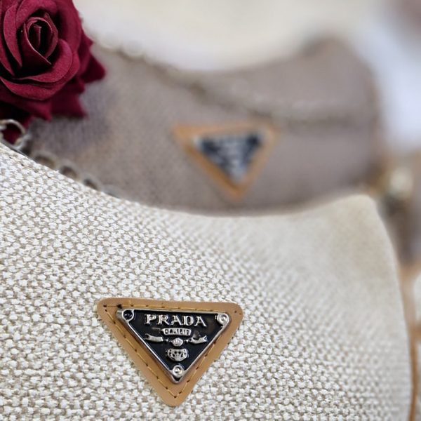 کیف کنفی پرادا