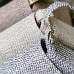 کیف دوشی مثلثی