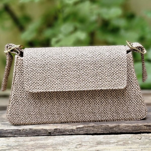 کیف دوشی مثلثی