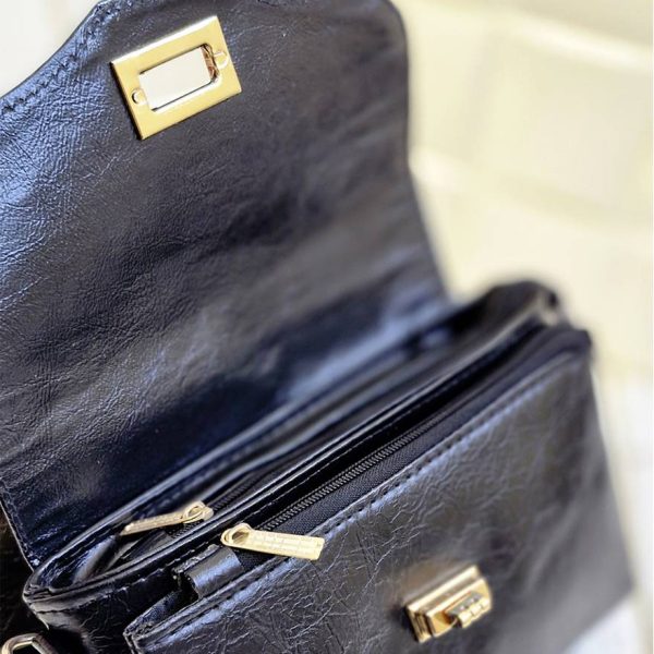 کیف قفلی پوست ماری