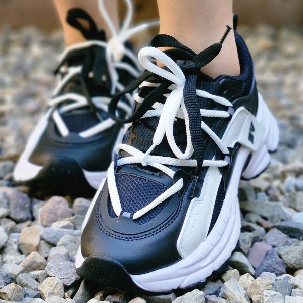 کتونی بوتگا سفید مشکی