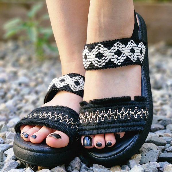 33000459-00 صندل کشی لوزی مشکی - مانتو پاتریس رشت