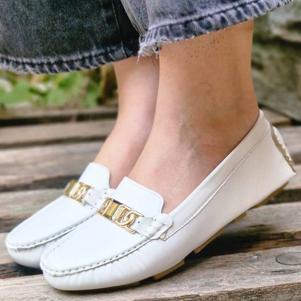 کالج سفید زنجیری -