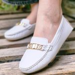 کالج سفید زنجیری -