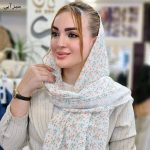 شال پلیسه گلدار
