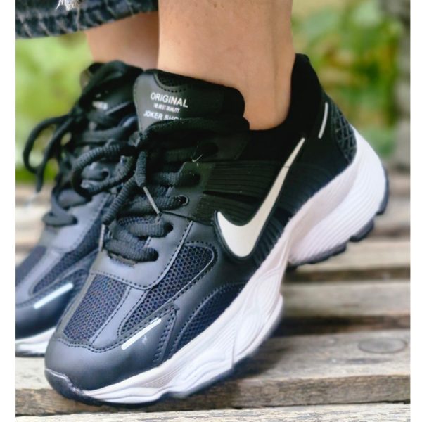 کتونی نایک پاندورا