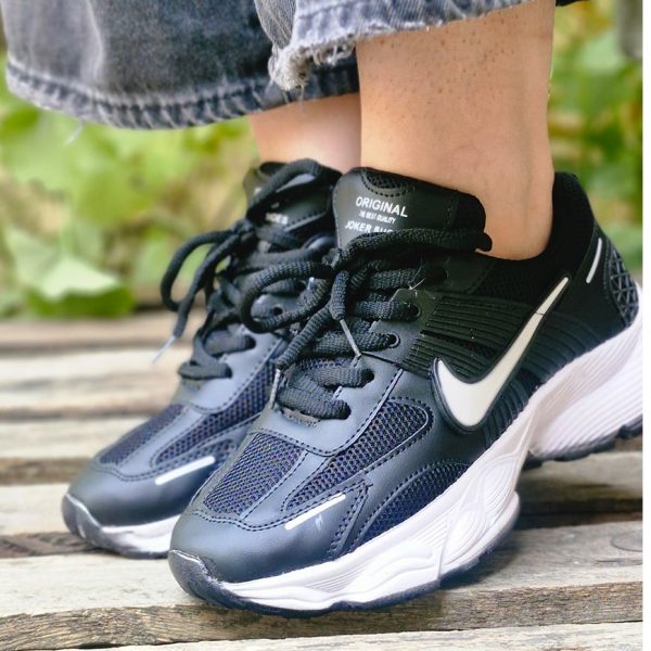 کتونی نایک پاندورا