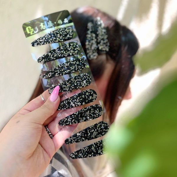 گیره مو نگینی -رشت مانتو پاتریس