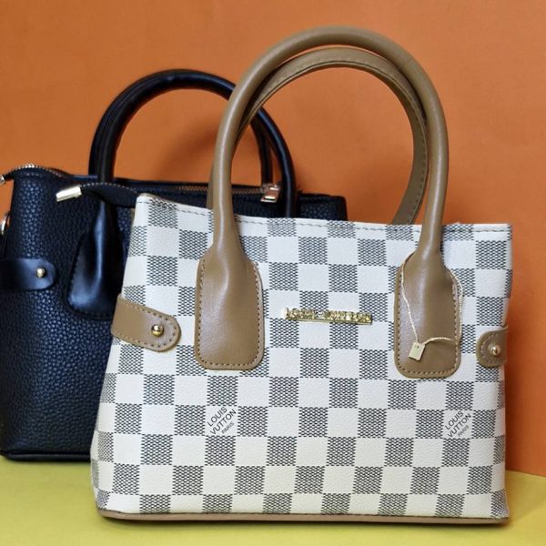 کیف چرم طرحدار - مانتو پاتریس رشت