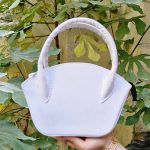 کیف هلالی چرم