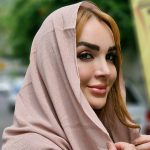 شال برشکا منگوله دار