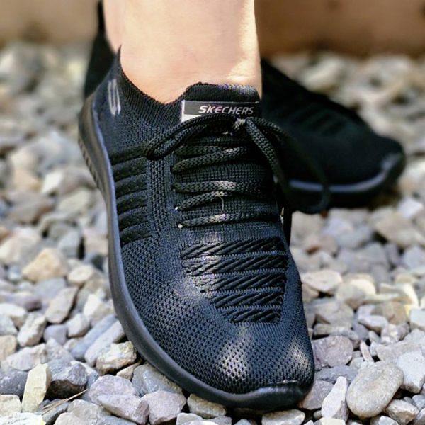 کتونی اسکیچرز بغل بافت مشکی