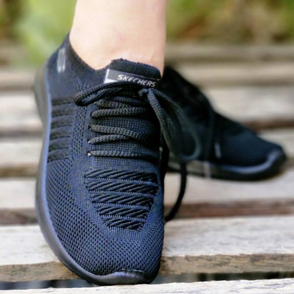 کتونی اسکیچرز بغل بافت مشکی - مانتو پاتریس رشت