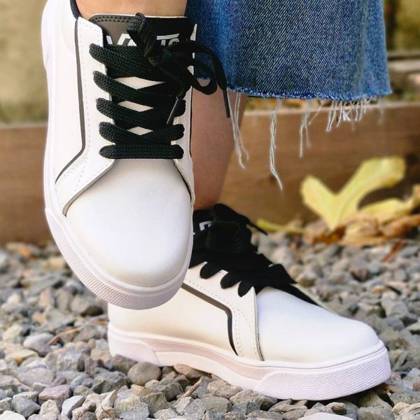 کتونی ونس سفید مشکی