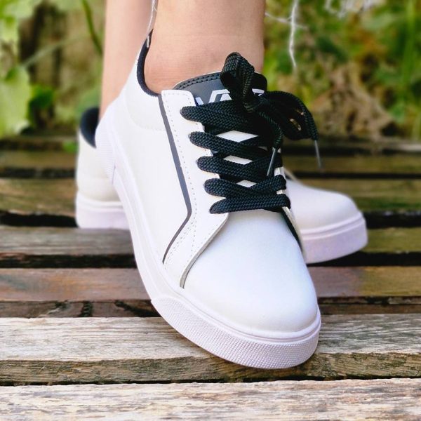 کتونی ونس سفید مشکی