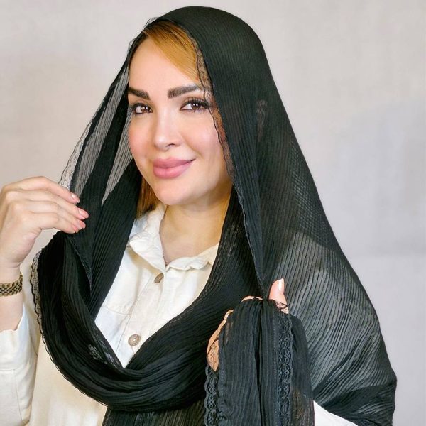 شال پلیسه لبه توری مشکی - مانتو پاتریس رشت