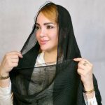 شال پلیسه لبه توری مشکی