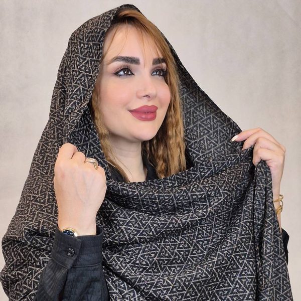 شال لمه مثلثی - مانتو پاتریس رشت