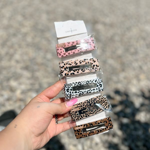 سنجاق پلنگی-رشت مانتو پاتریس