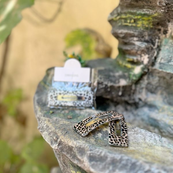 سنجاق پلنگی-رشت مانتو پاتریس