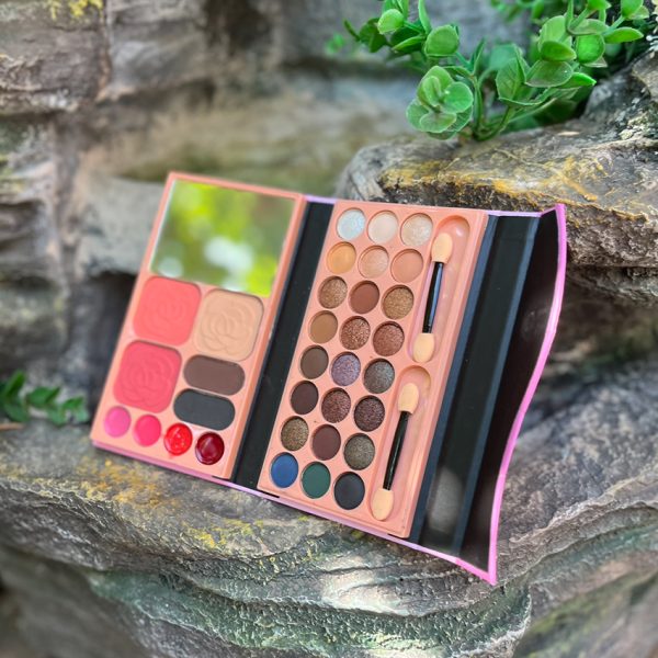 پالت سایه یزرگ-رشت مانتو پاتریس