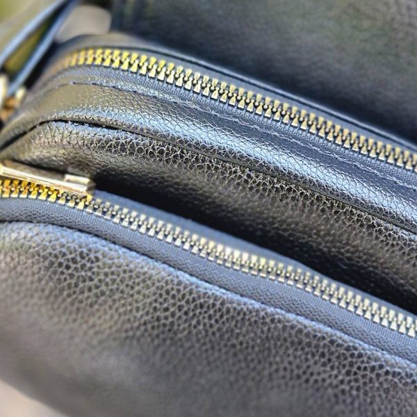 کیف دوشی مشکی قفل طلایی