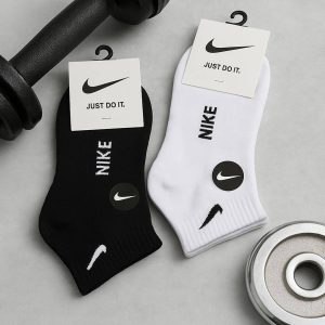 جوراب مچی نایکی سفید مشکی - مانتو پاتریس رشت