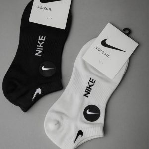 جوراب مچی نایکی سفید مشکی