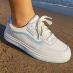 کتونی سفید آبی چرم- مانتو پاتریس رشت