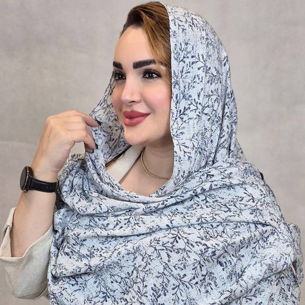 شال سفید سرمه ای - مانتو پاتریس رشت